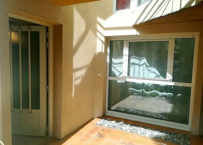 Chez Leo & Julie Caen